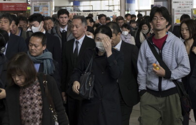 «På jobb igjen både lørdag og søndag. Nå ønsker jeg bare å dø». I Japan dør trolig over 10 000 mennesker av overarbeid hvert år
